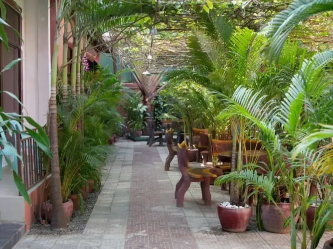 Green Pasture Inn