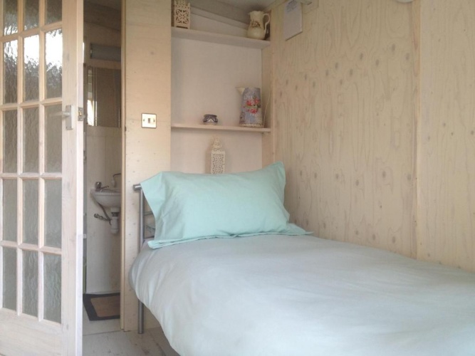 Economy Single room with view