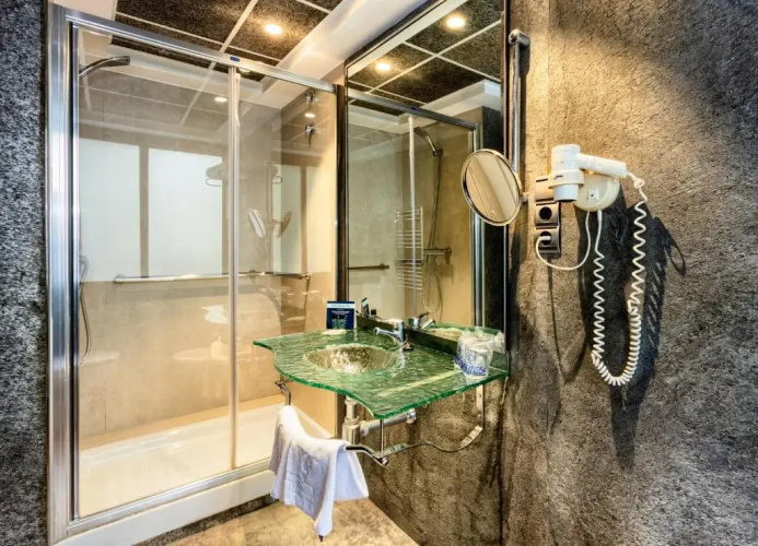 Hotel Gran Via