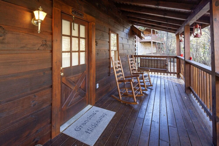 Grandmas Hideaway by Eagles Ridge Resort