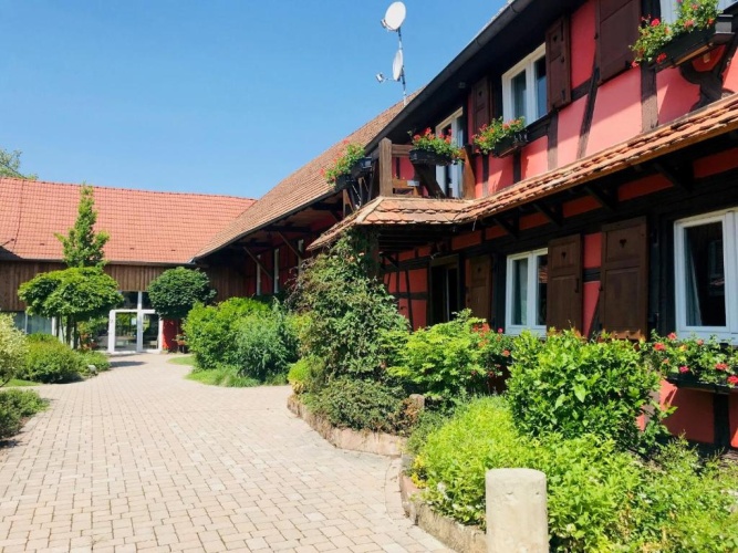 3 Bedrooms Double Cottage