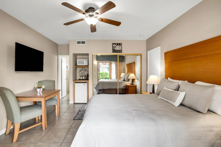 Inn at Deep Canyon