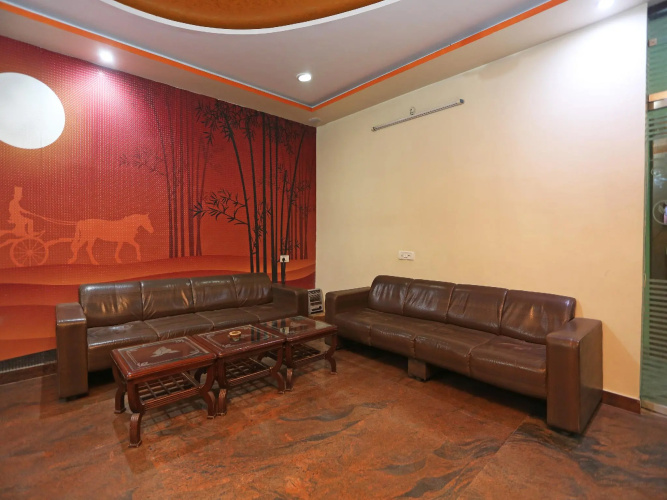 OYO 26823 Hotel Krishna Greens