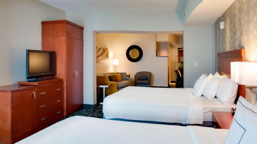 1 Bedroom Suite