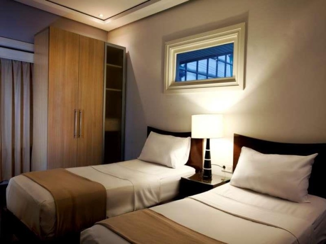 Twin Suite