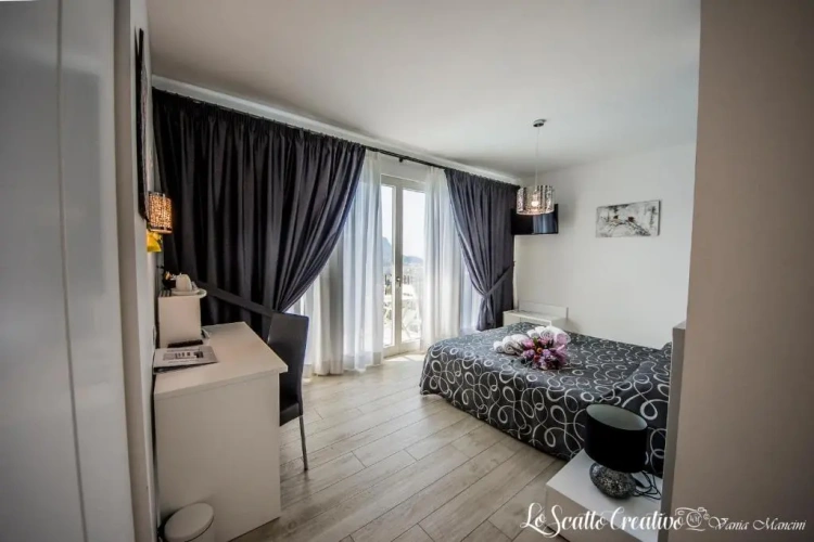Superior Double room with balcony