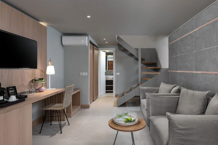 1 Bedroom Deluxe Apartment