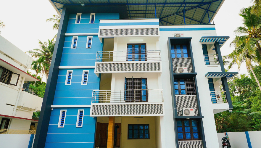 Hotel O Majestic Stays