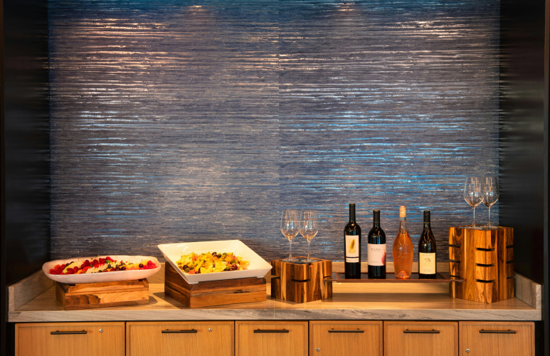 The Charter Hotel Seattle, Curio Collection by Hilton photo 13