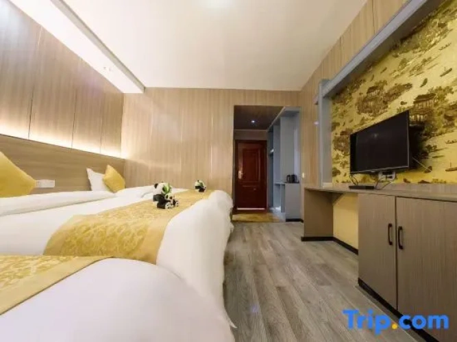 Deluxe Triple room
