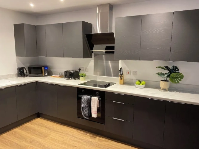 2 Bedrooms Apartment