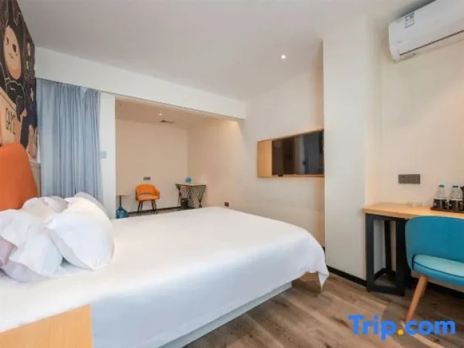 1 Bedroom Deluxe Suite