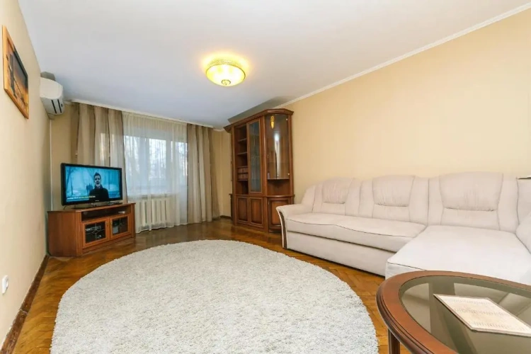 1 Bedroom Business Apartment with balcony