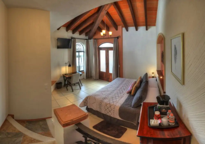 Hotel Santa Paula