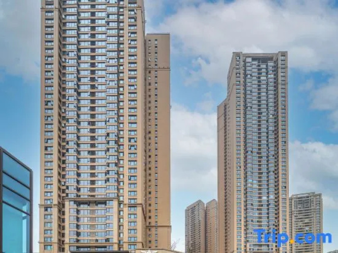 Geluoniya Theme Hotel (Chongqing Jiangbeizui Financial City) - 重慶市