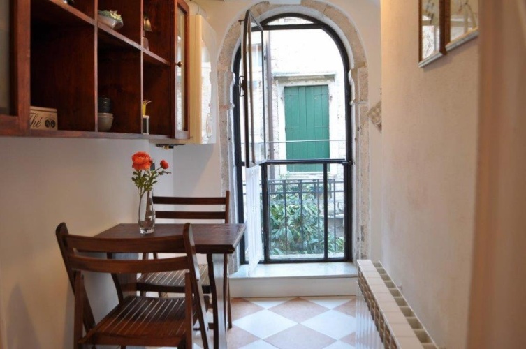 1 Bedroom Double Apartment