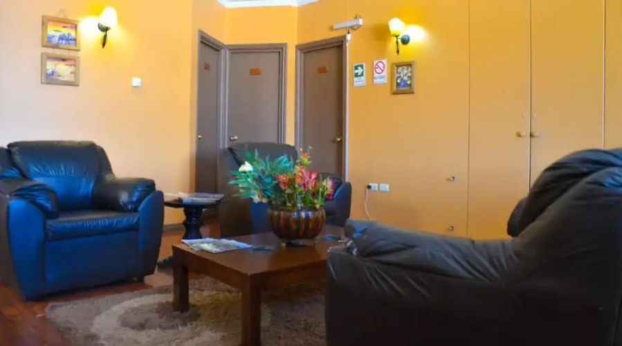 Hotel Dikran