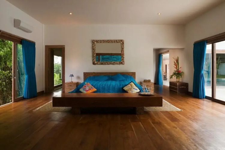 Villa Les RizieresOver view