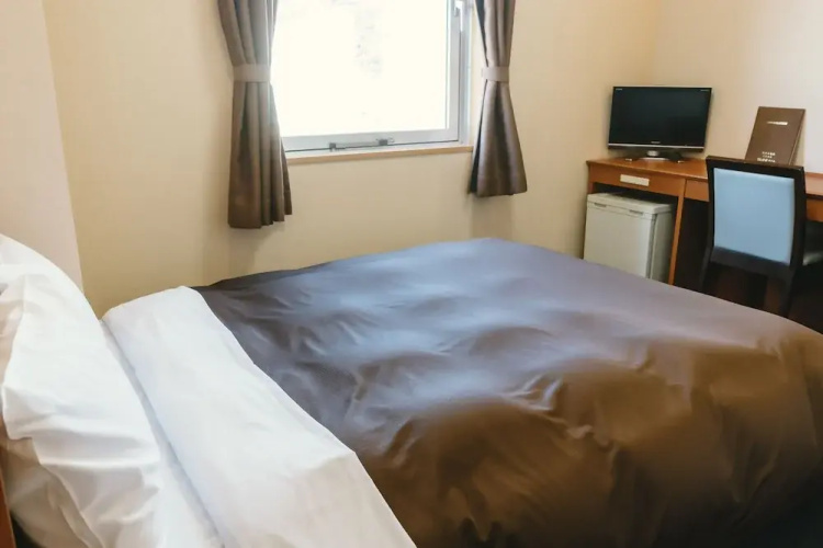 Kurenai Hotel