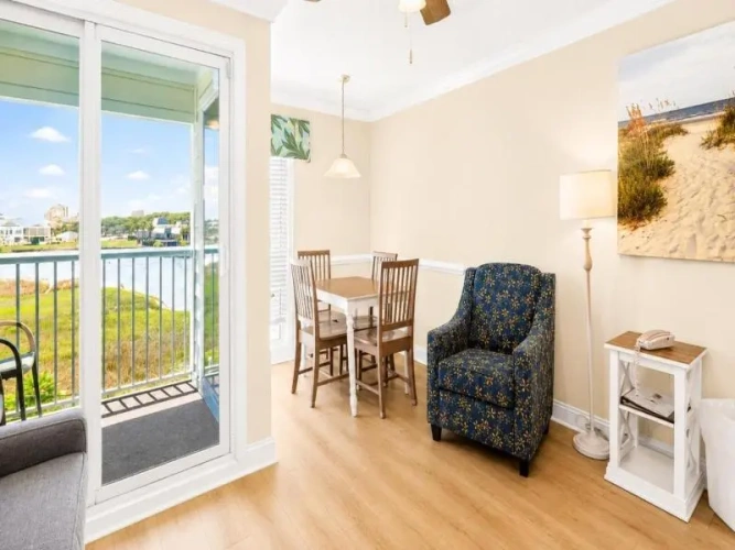 1 Bedroom Apartment with balcony