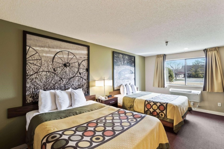 Standard Quadruple room