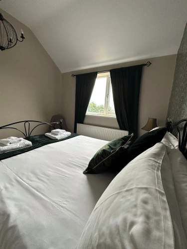 1 Bedroom Cottage