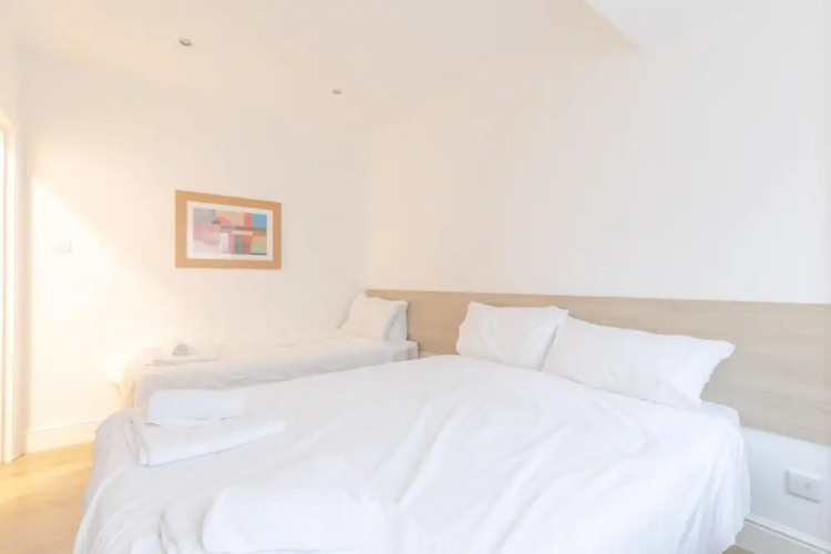 Bright and Spacious 1BD Flat - Camden