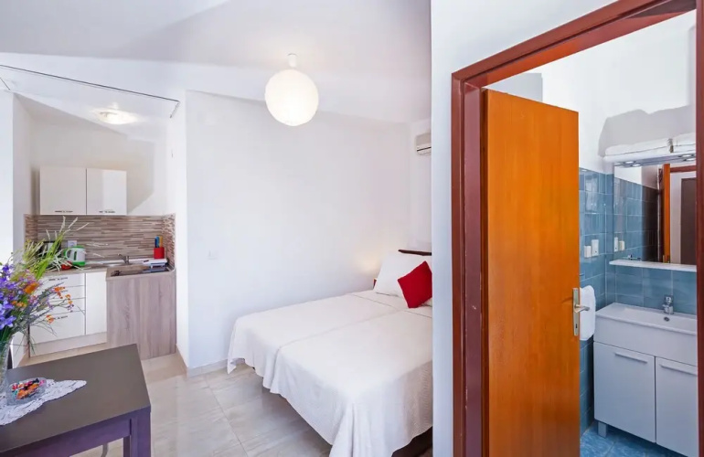Apartments Elica