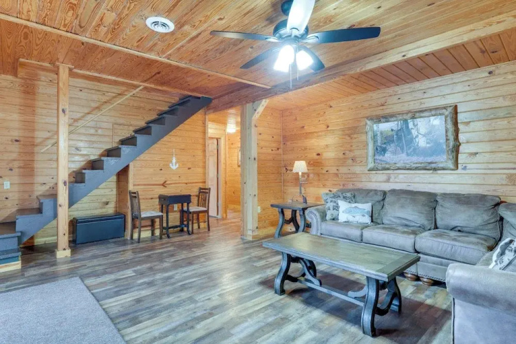 Cherokee Lake Cabin w/ Deck & Kayaks!