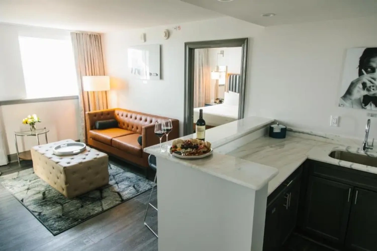 2 Bedrooms Luxury Double Suite