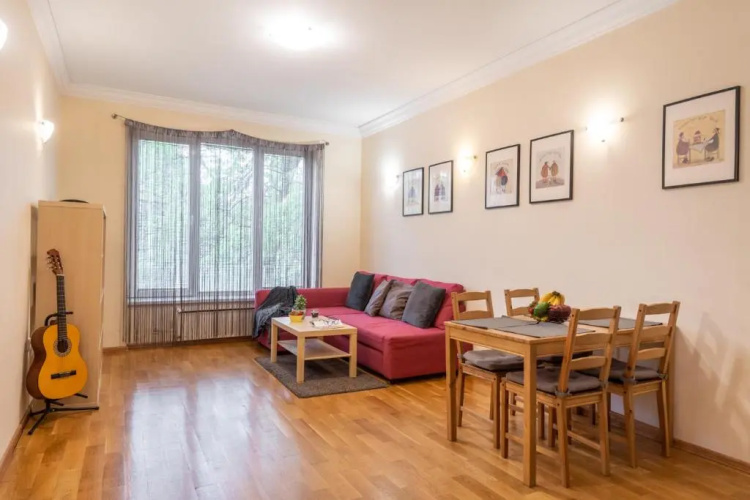 Sofia Day and Night Apartment