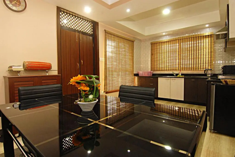 Sunrise Apartment