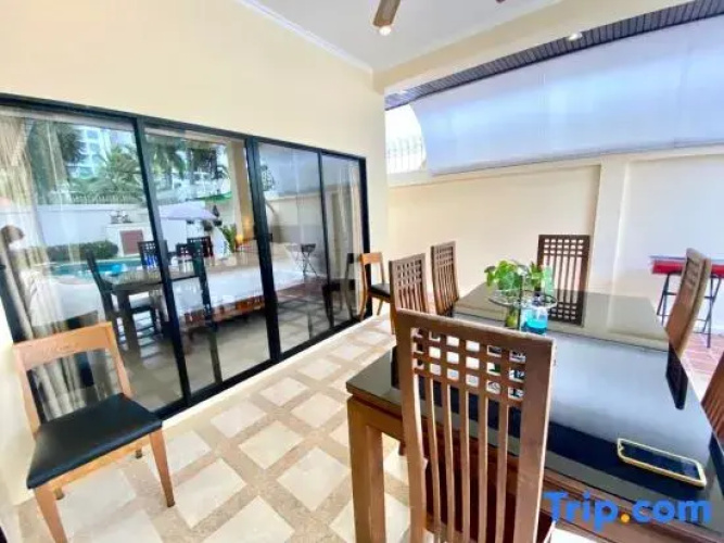 MJ22 Majestic Residence