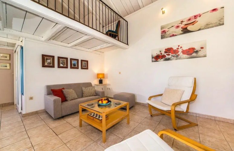 Amalthia Cottage in Vathy