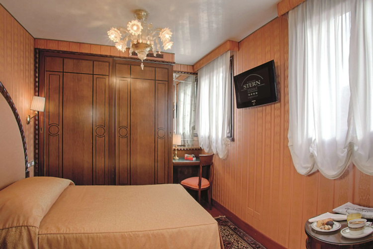 Hotel Palazzo Stern