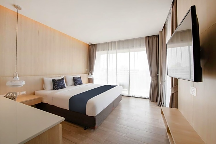 Deluxe Double room with balcony and with sea view