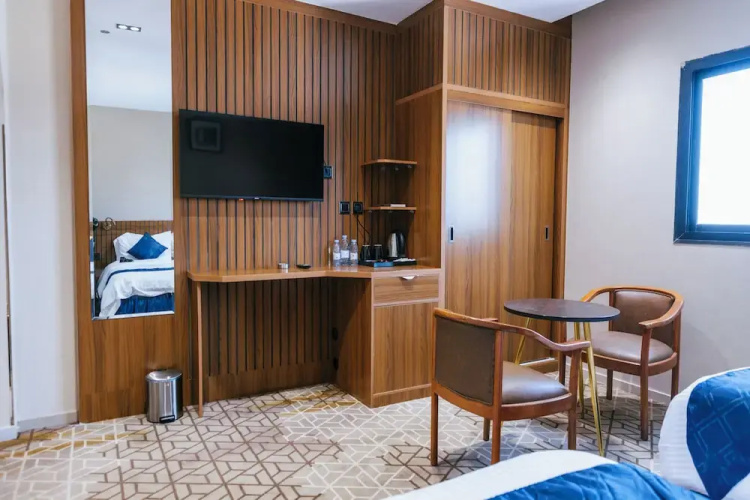 Al Ryyan Silver Hotel