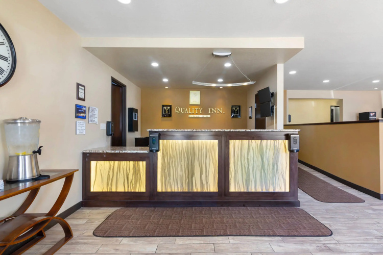 Quality Inn