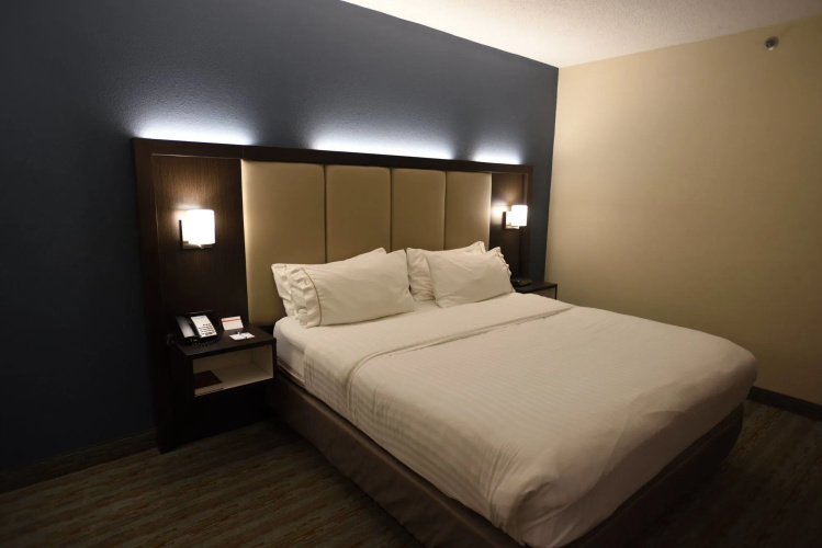 Holiday Inn Express Anderson by IHG