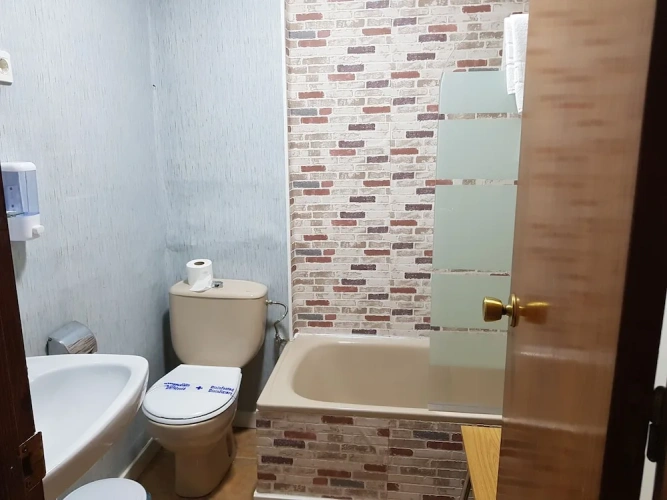 Economy Twin room