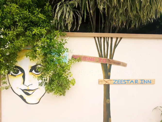 ZeeStar Inn