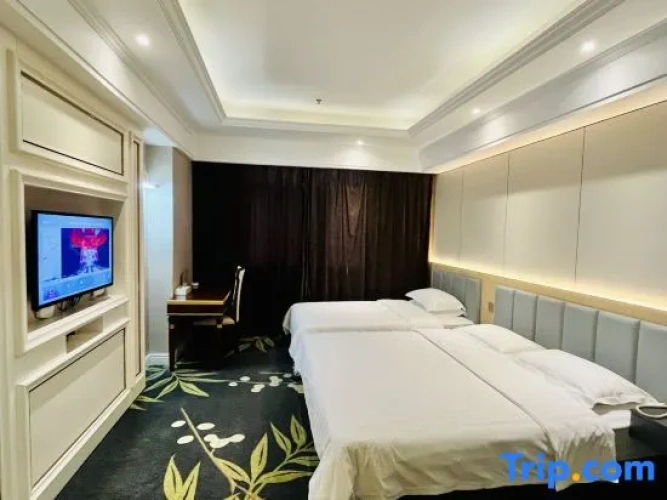 Triple Family Suite