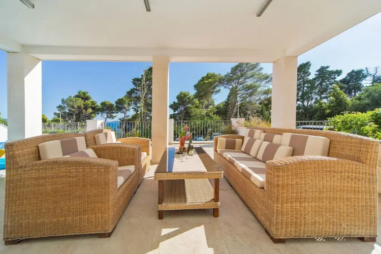 Villa Mlini