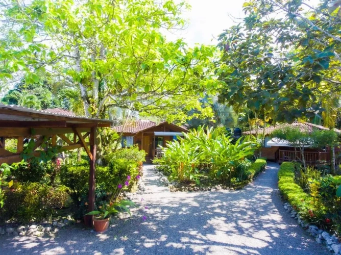 2 Bedrooms Standard Cottage with view