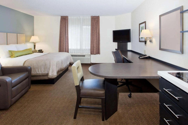Sonesta Simply Suites Nanuet