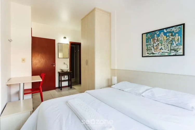 Apt w/BBQ 2BR 350m from beach Jurerê ADJ205