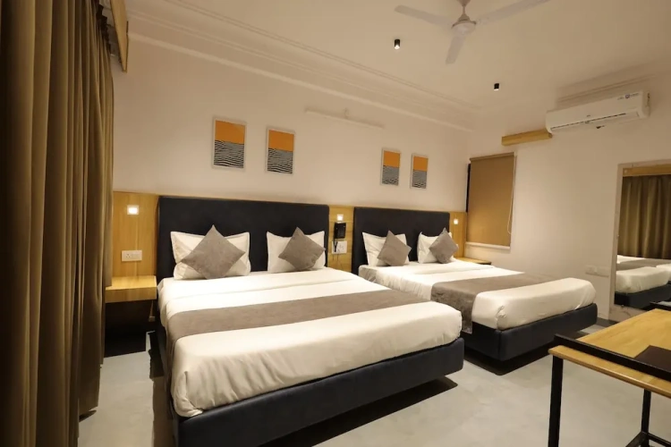 Standard Quadruple Family room