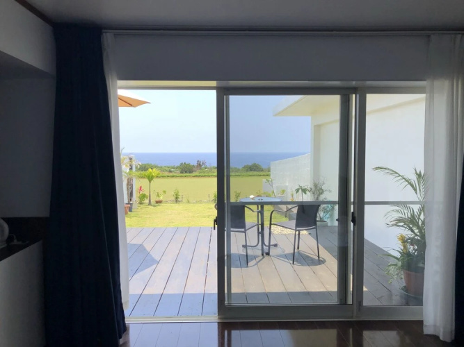 Ocean Villa Honey