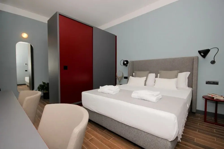 Castel Sant Angelo Luxury Rooms & Tour