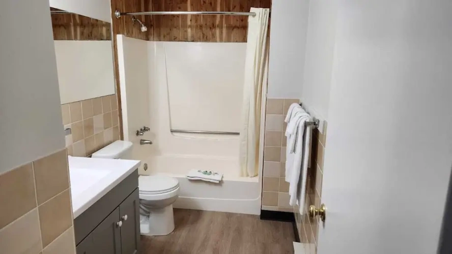 2 Bedrooms Executive Suite
